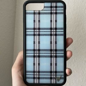 Wildflower Iphone 8+/7+/6+ plaid phone case